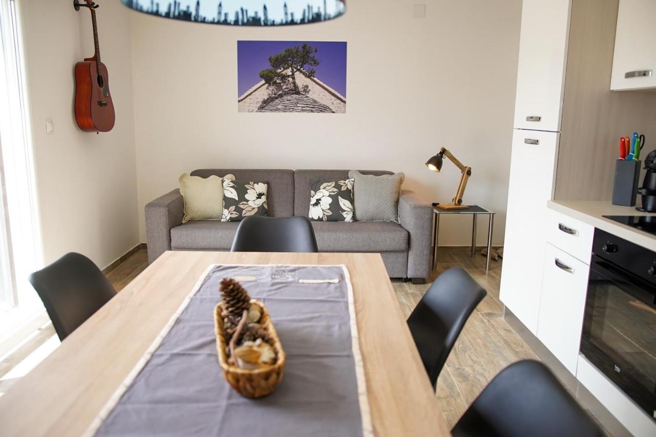 Kaprije Apartmani Tina I Ena Kültér fotó
